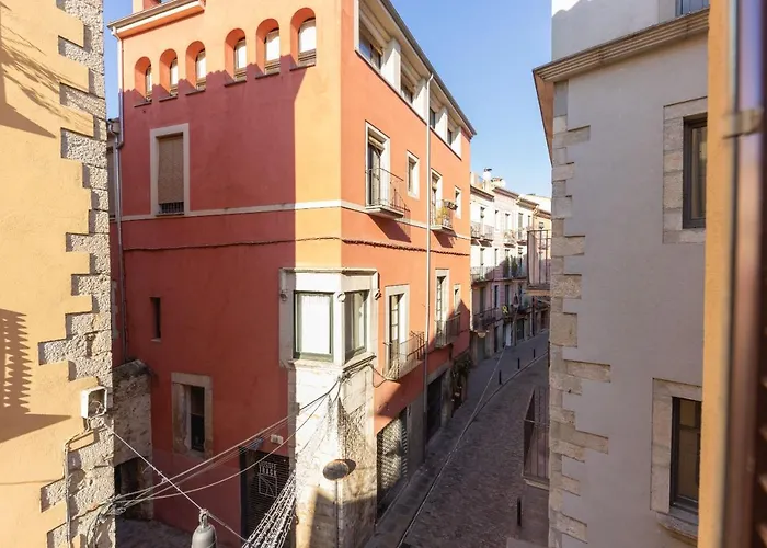 Bravissimo Barca Dos * Girona